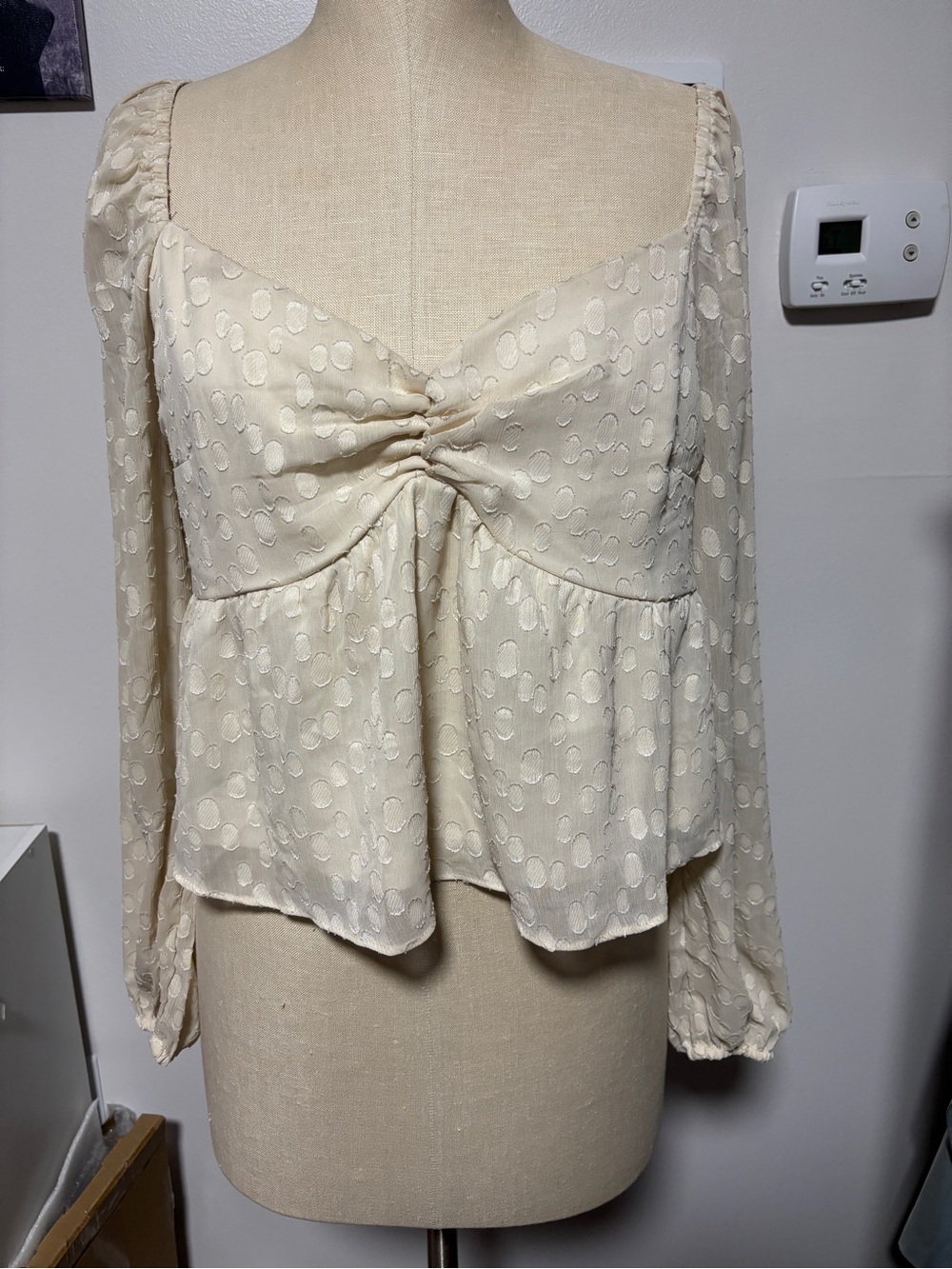 Francesca's ivory peasant sleeve babydoll top